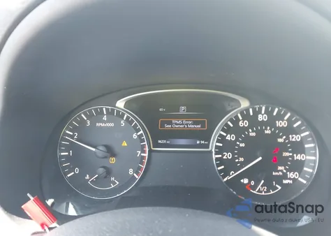 2017 Nissan Altima 2.5 S z USA, uszkodzony, nr VIN 1N4AL3AP8HC215893